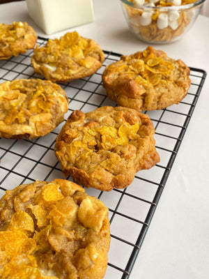 Corny Munchies | Cornflakes & Marshmallow Cookies (~20 cookies)