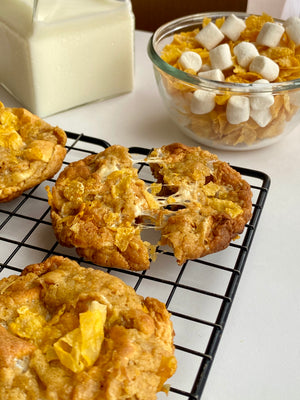 Corny Munchies | Cornflakes & Marshmallow Cookies (~20 cookies)