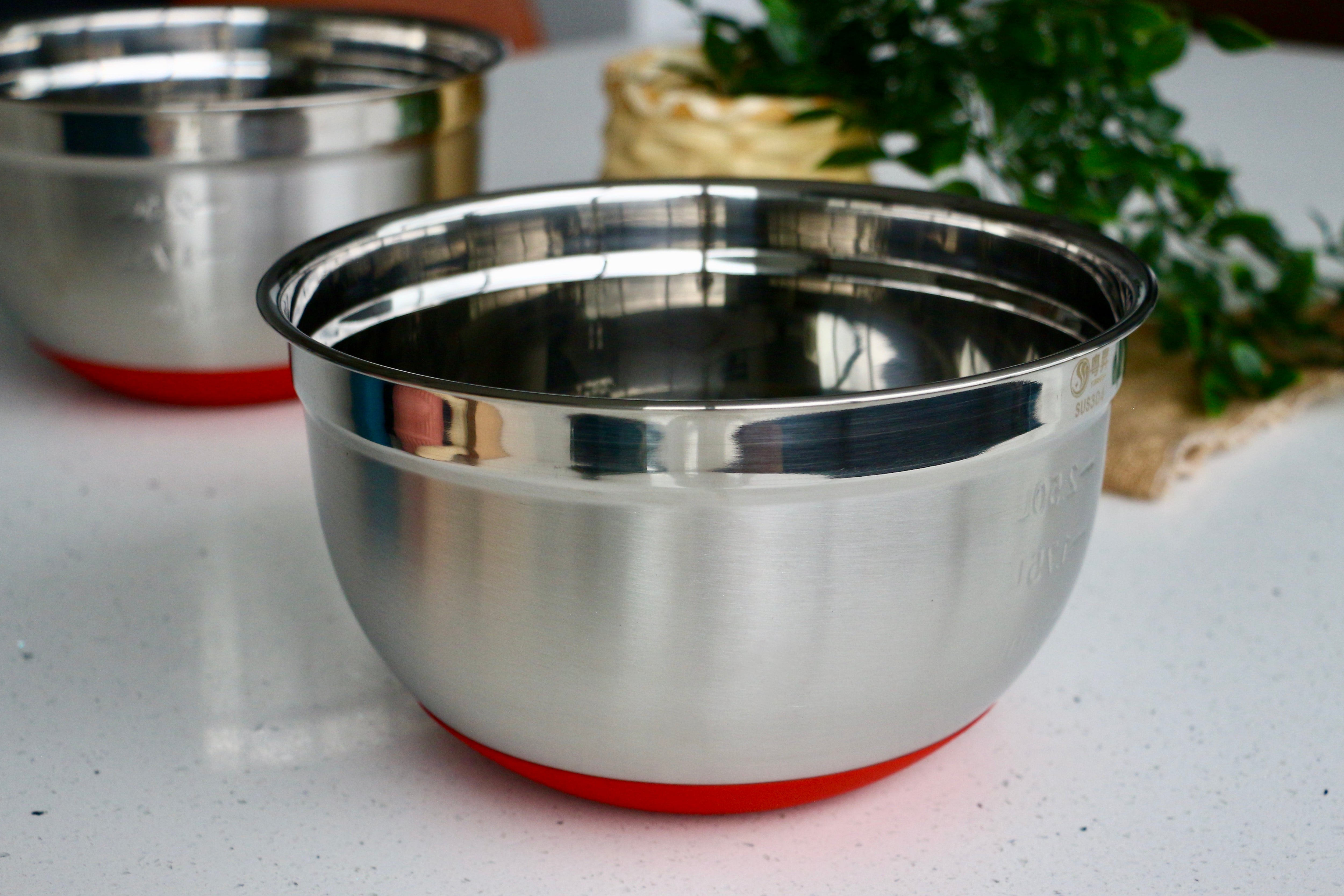 Mixing Bowl with Silicone Base (Large)