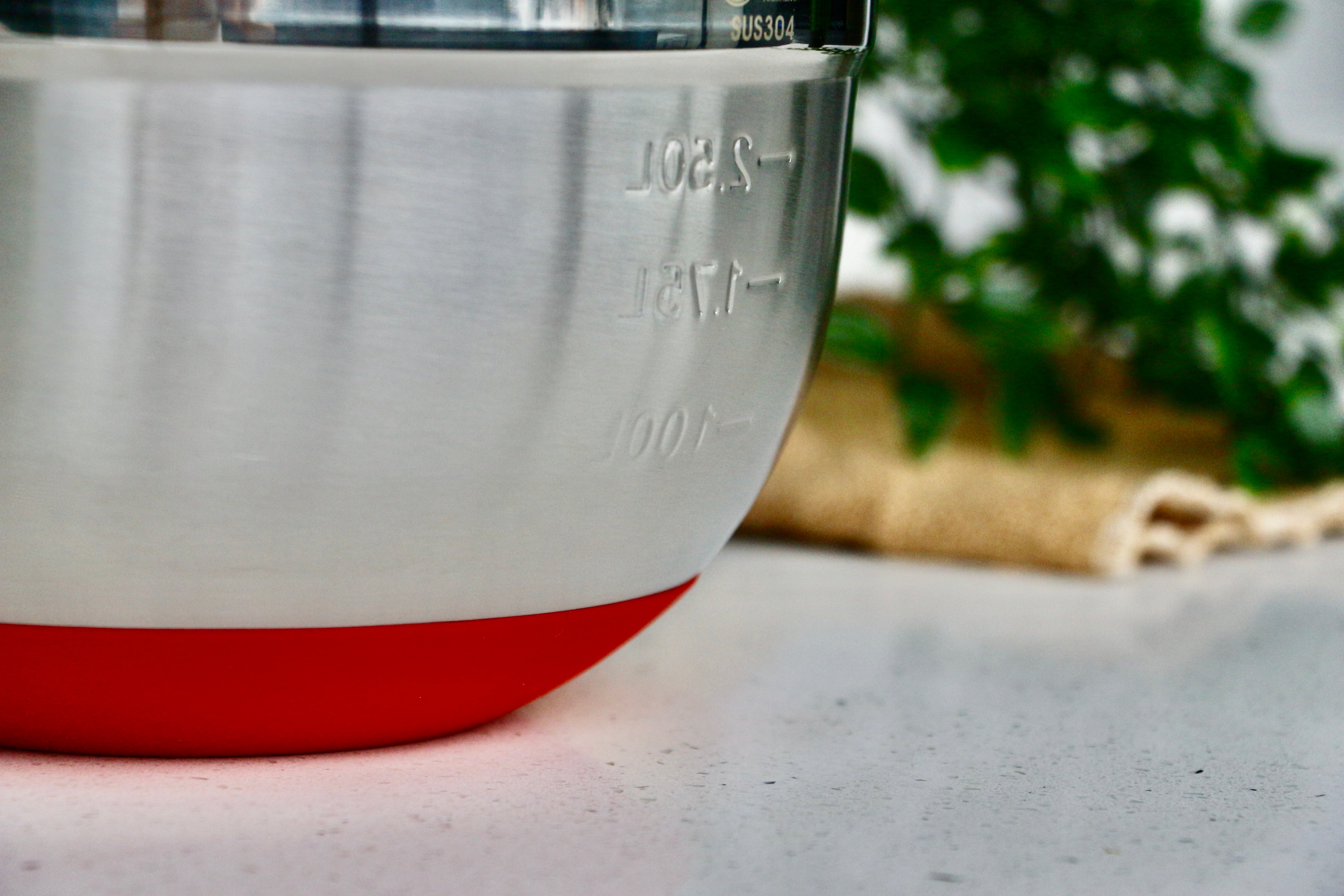 Mixing Bowl with Silicone Base (Large)