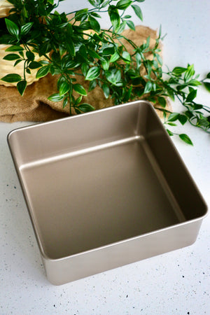 Nonstick Square Cake Pan (Gold)