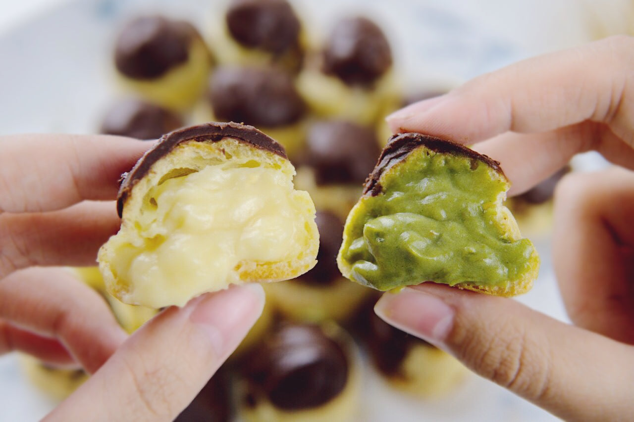 May's Kit: Dark Chocolate-Dipped Passionfruit x Matcha Cream Puffs