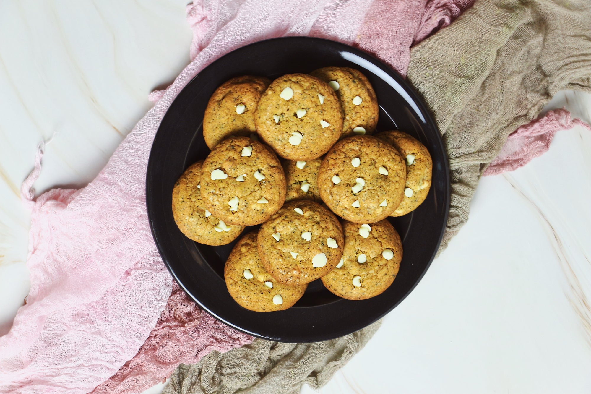 lavender earl grey white chocolate chip cookies