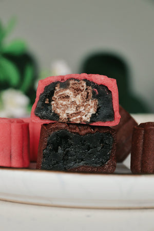 Moonlight O' Choc | Makes ~32x No-Bake Snowskin Mooncakes | Strawberry Cocoa Crisp | Cookies & Cream