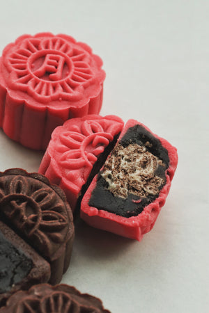 Moonlight O' Choc | Makes ~32x No-Bake Snowskin Mooncakes | Strawberry Cocoa Crisp | Cookies & Cream