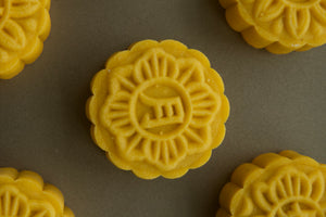 Tropical Tradition | Makes ~32x No-Bake Snowskin Mooncakes | Mango-Coconut Mochi | Ondeh Ondeh