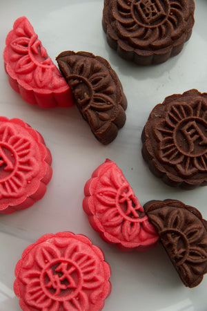 Moonlight O' Choc | Makes ~32x No-Bake Snowskin Mooncakes | Strawberry Cocoa Crisp | Cookies & Cream