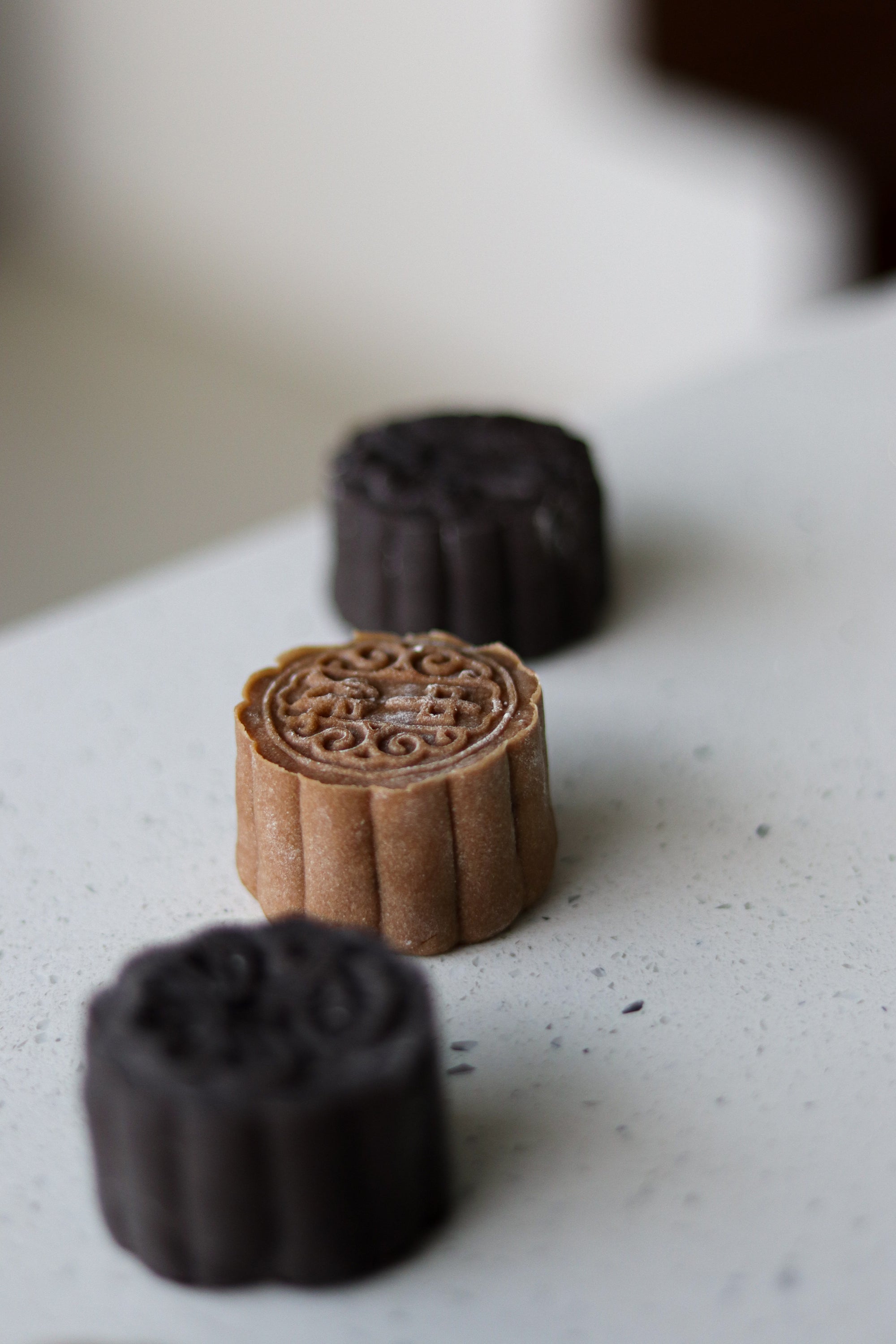 Midnight Orchard | Makes ~32x No-Bake Snowskin Mooncakes | Coffee, Hazelnut, Dark & White Chocolate | Strawberry, Oreo, Agar Agar |