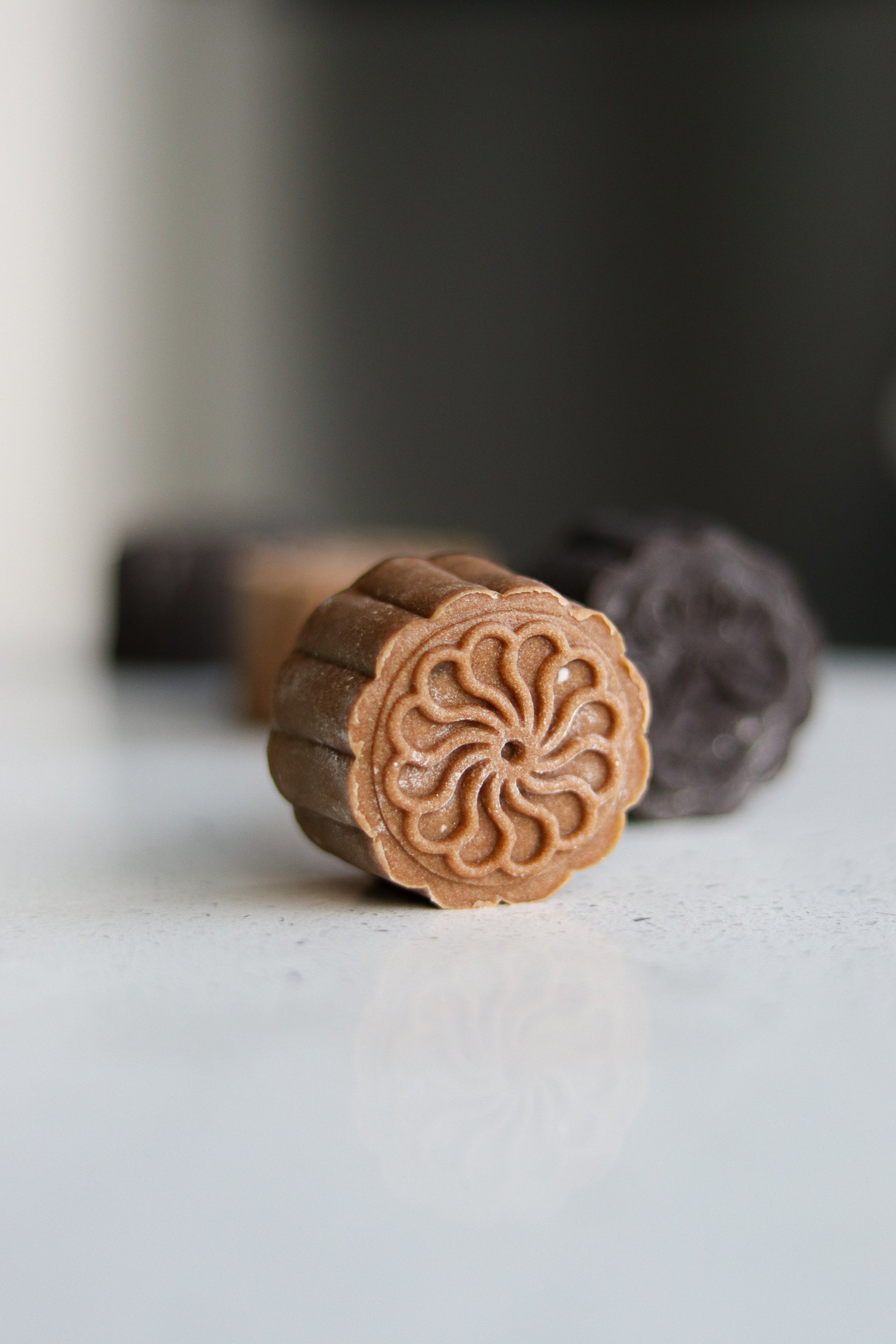 Midnight Orchard | Makes ~32x No-Bake Snowskin Mooncakes | Coffee, Hazelnut, Dark & White Chocolate | Strawberry, Oreo, Agar Agar |