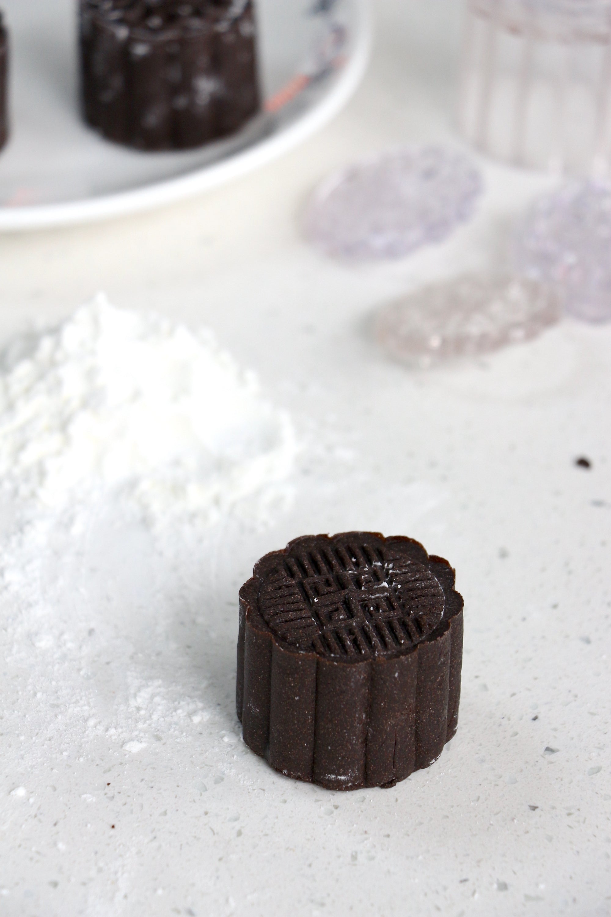 Midnight Orchard | Makes ~32x No-Bake Snowskin Mooncakes | Coffee, Hazelnut, Dark & White Chocolate | Strawberry, Oreo, Agar Agar |