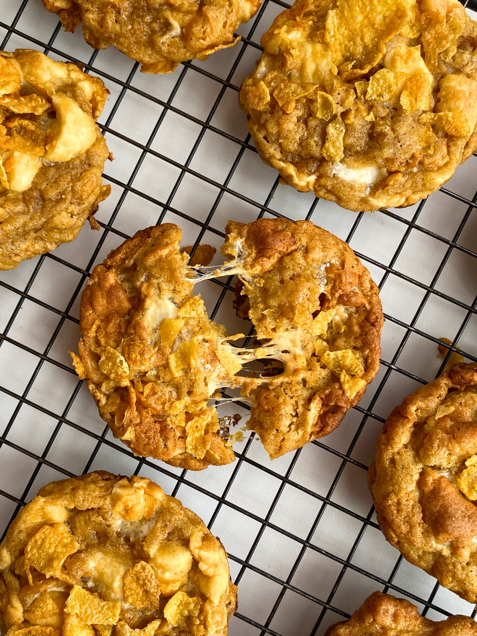 Corny Munchies | Cornflakes & Marshmallow Cookies (~20 cookies)