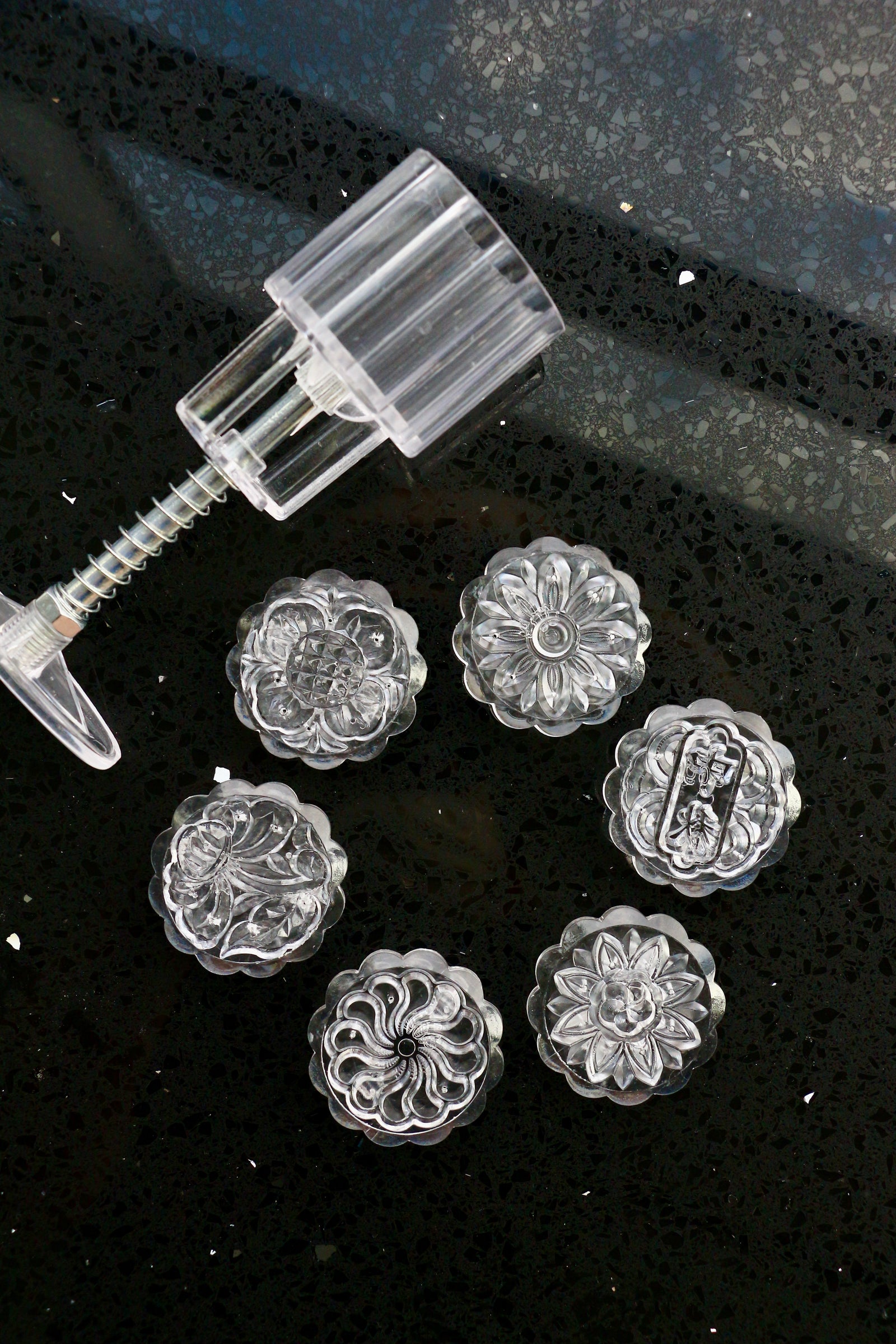 Mooncake Mold, Assorted 2 (50g–60g, 6 Designs)