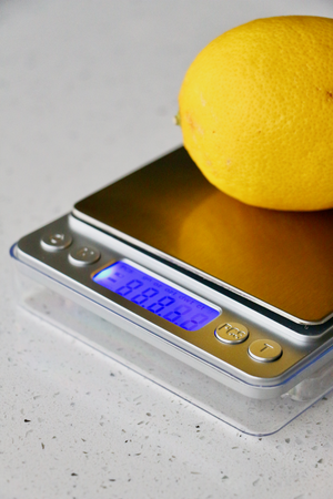 Lightweight Precision Kitchen Weighing Scale