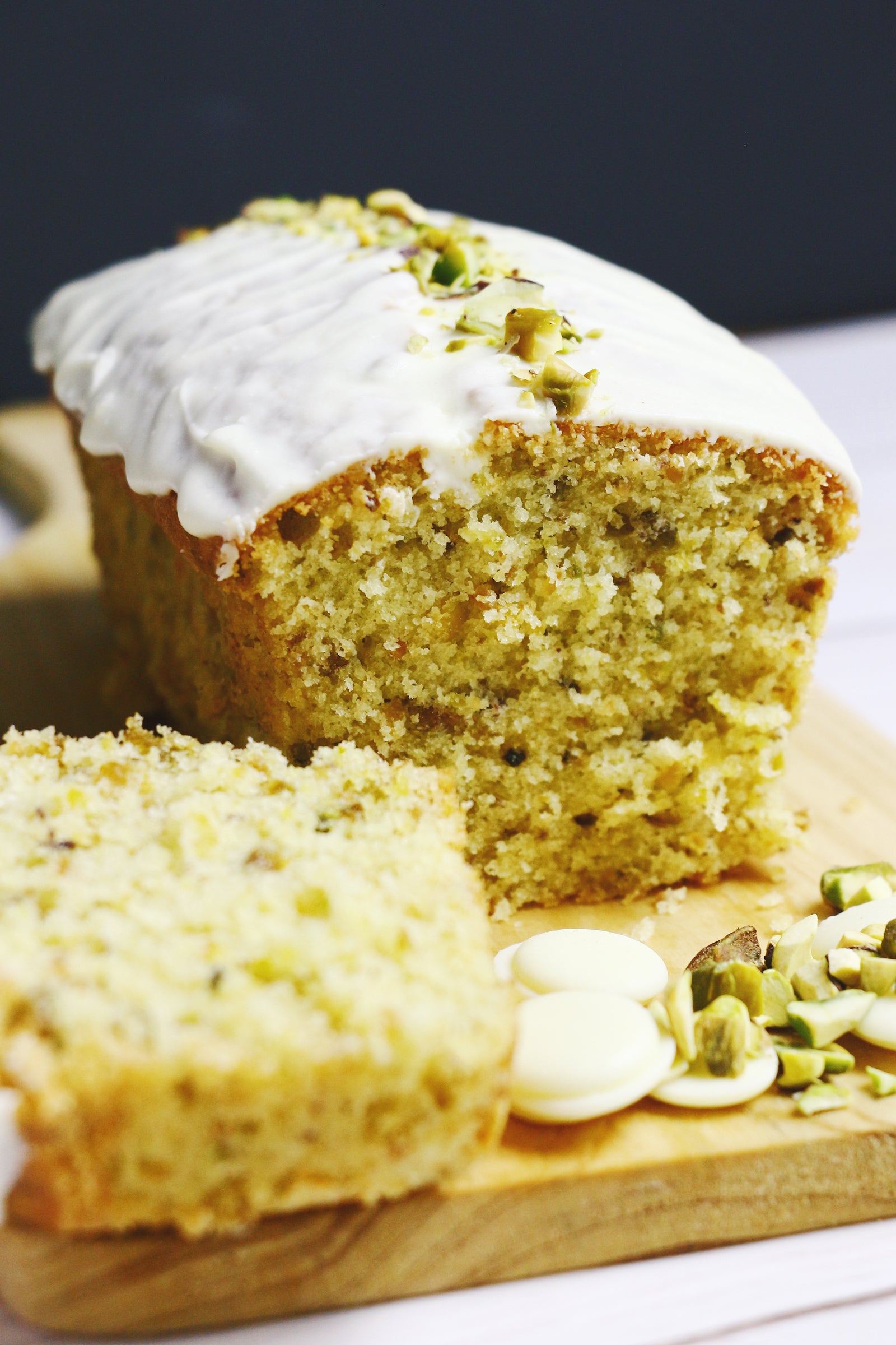 Glamorous Gwen | Pistachio Loaf Cakes w/ White Chocolate Glaze (makes 2x loaves)