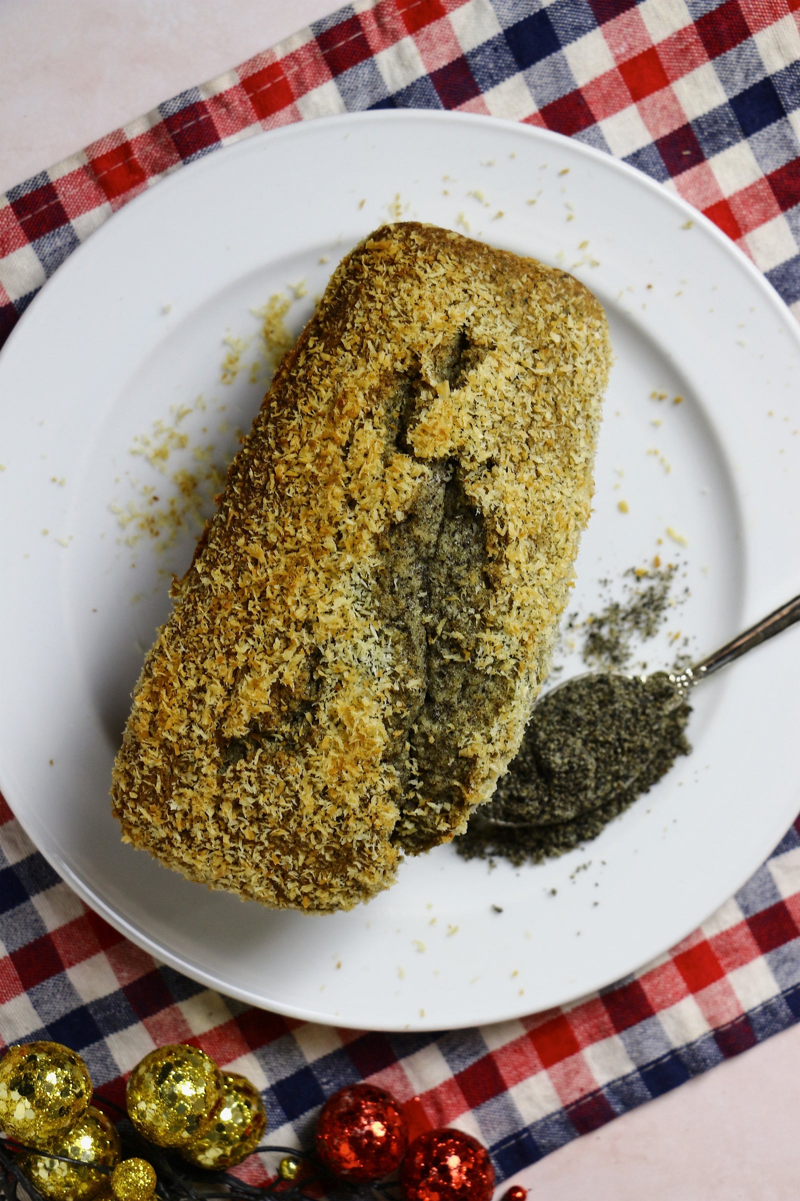 Seeing Sesame | Black Sesame Coconut Loaf Cakes (makes 2x loaves)