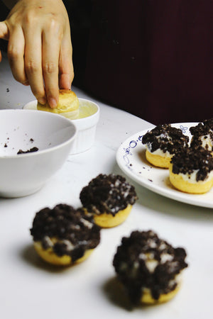 Cookies n' Scream | Dark Choc Cream Puffs w/ White Choc & Oreo Topping (~20 puffs)