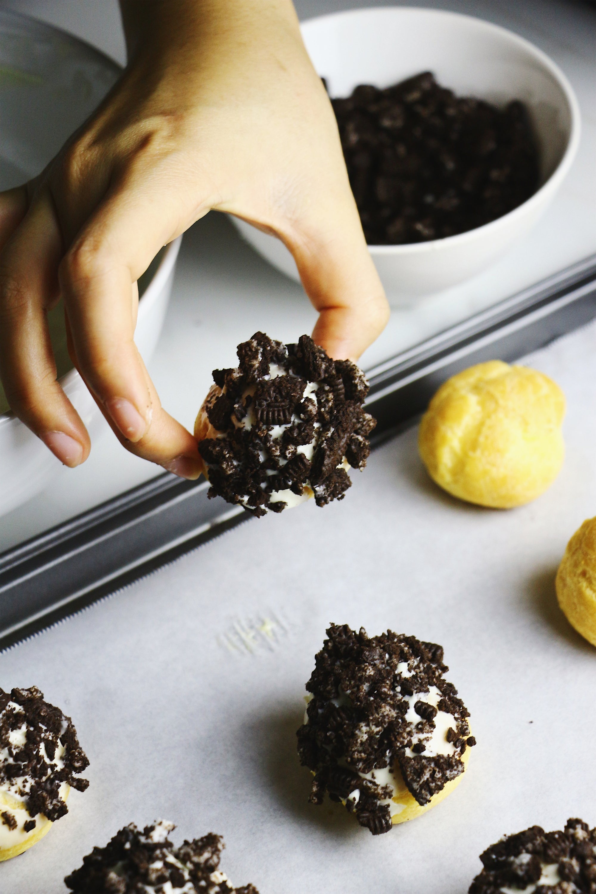 Cookies n' Scream | Dark Choc Cream Puffs w/ White Choc & Oreo Topping (~20 puffs)