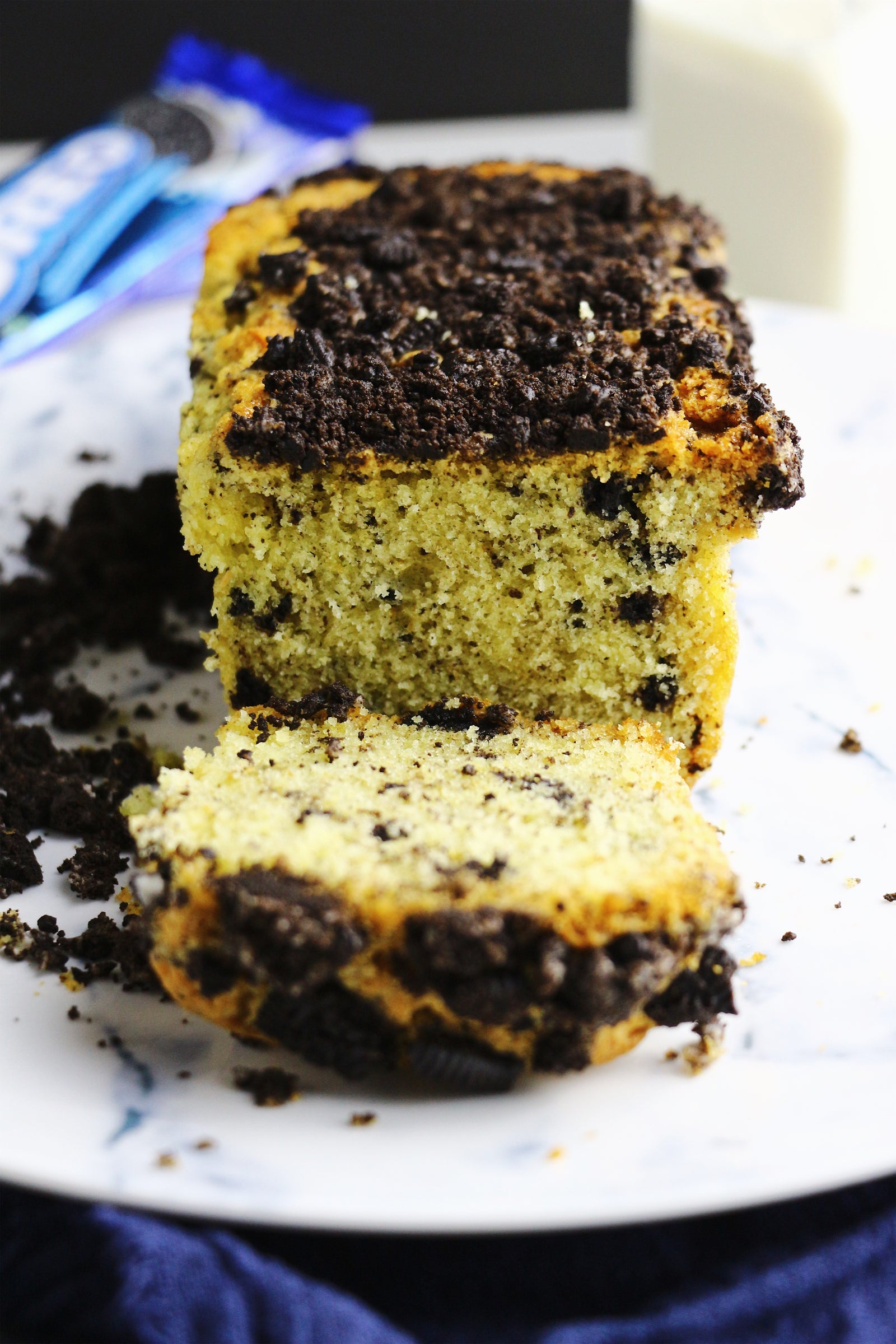 Cookies & Creme Loaf Cakes | Oreo Loaf Cakes w/ Oreo Crunch (makes 2x loaves)