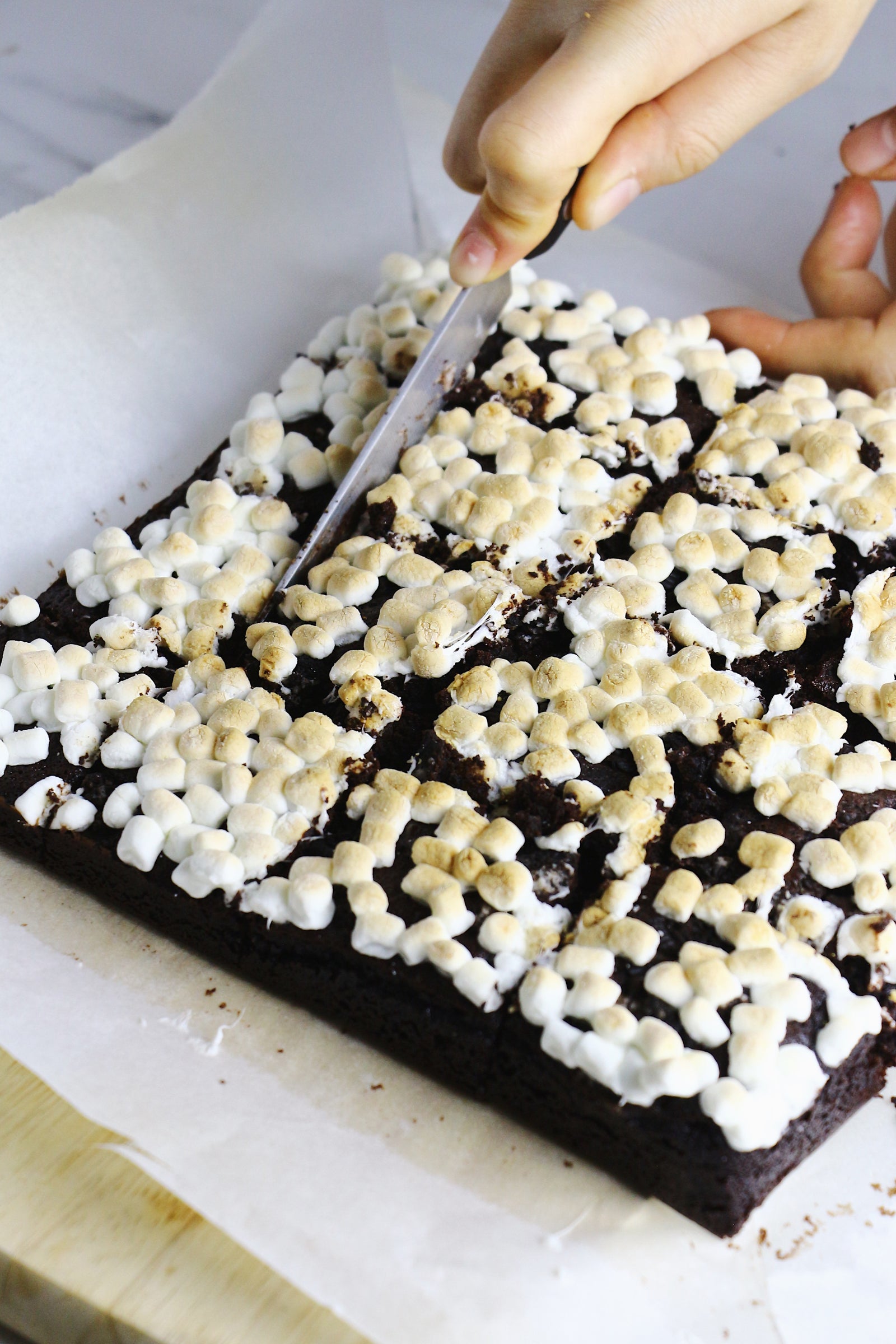 S'moreos | Oreo Marshmallow Brownies (~16 slices)