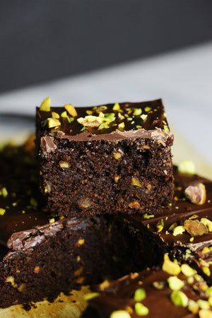 Classic Carl | Pistachio Dark Chocolate Brownies (~16 slices)