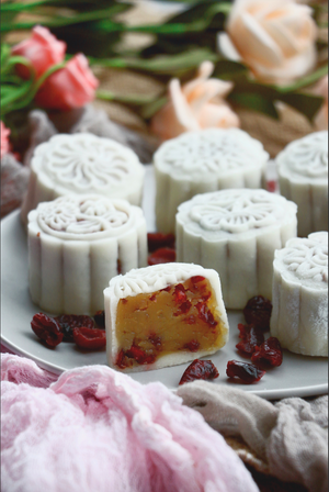 Summertime Madness | Makes ~36x No-Bake Snowskin Mooncakes | Lychee Rose Cranberries & Peach Mango Coconut Snowskin Mooncakes